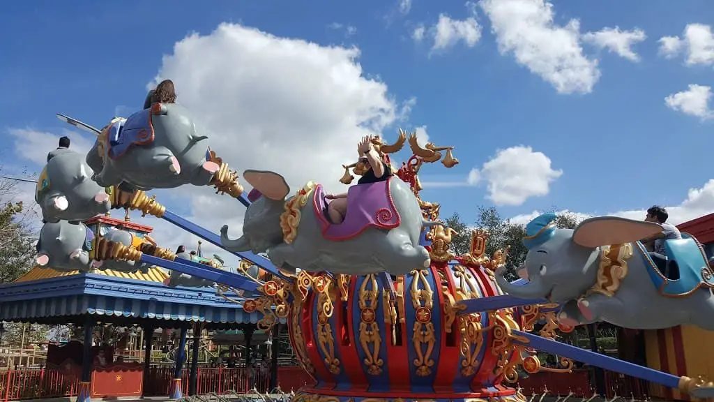 dumbo ride magic kingdom