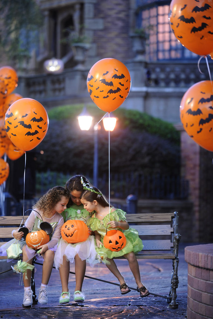 Mickey's Not So Scary Halloween Party Guide Magic Kingdom 19
