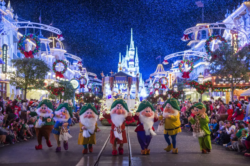 mickey's merry very christmas party