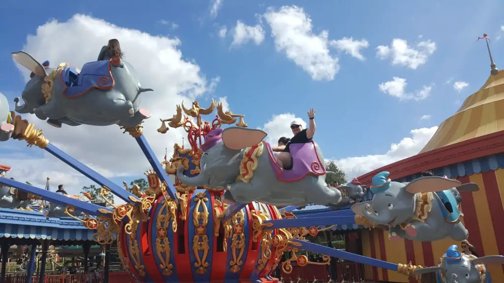 rides magic kingdom - dumbo