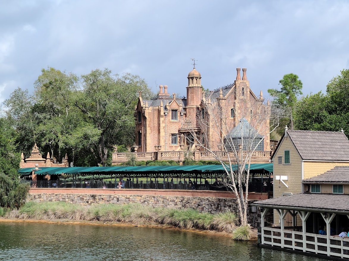What Parks At Disney World Have The Most Rides? Tips 2