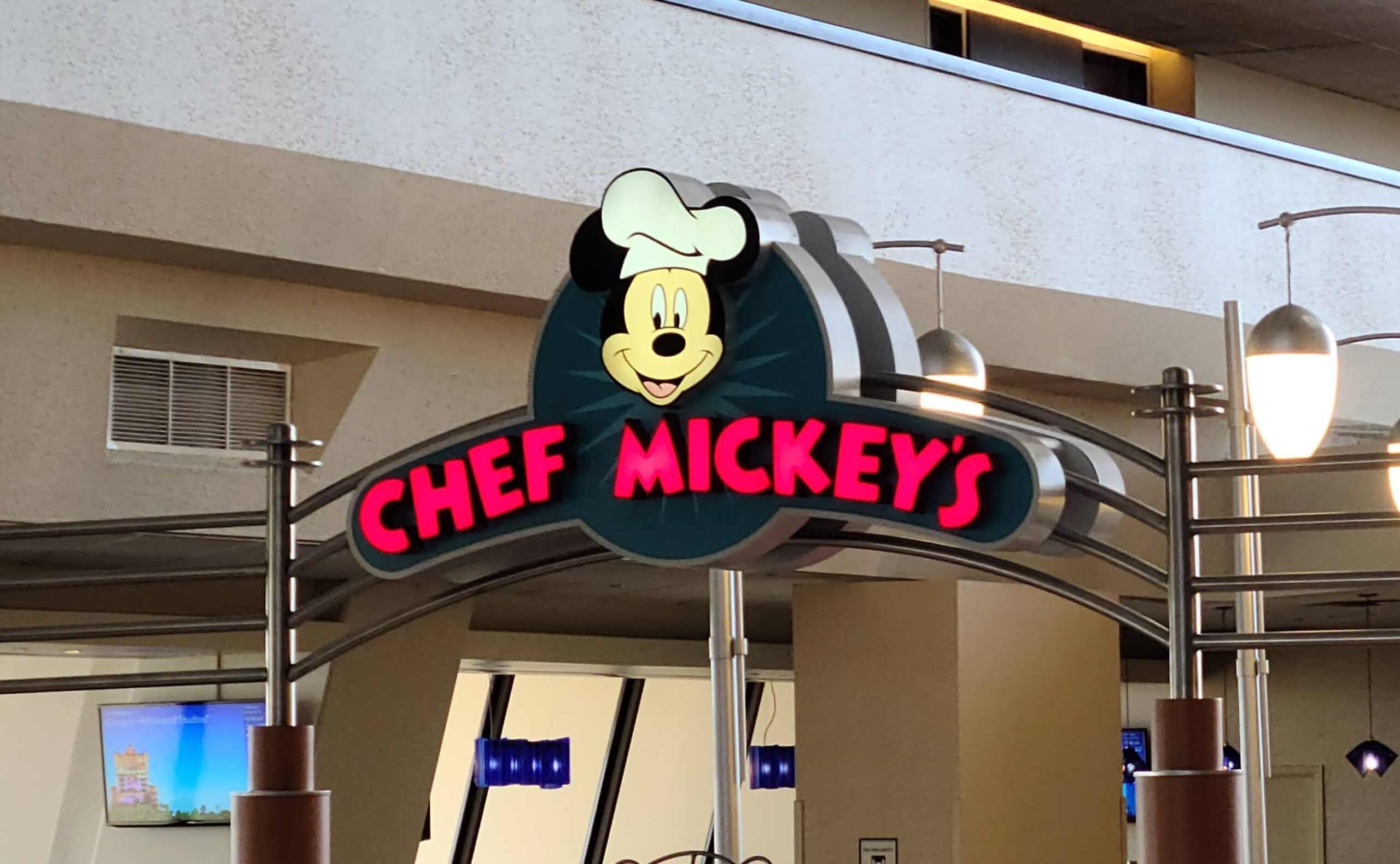 Changes To Character Dining At Disney World Dining 1