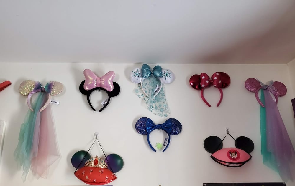 21 Disney World Souvenirs You Never Knew You Needed Planning 3
